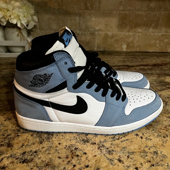 Jordan 1 University Blue. Size 12
